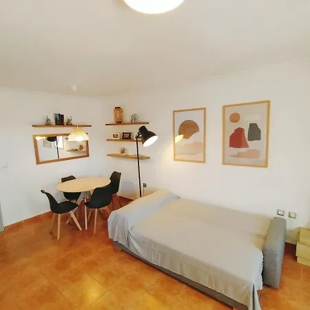 Casa Pareada Con Jardin, Solarium Y Wifi Gratis Apartment