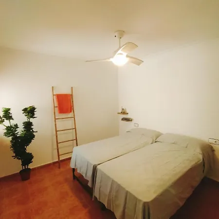 Apartment Casa Pareada Con Jardin, Solarium Y Wifi Gratis Torrevieja